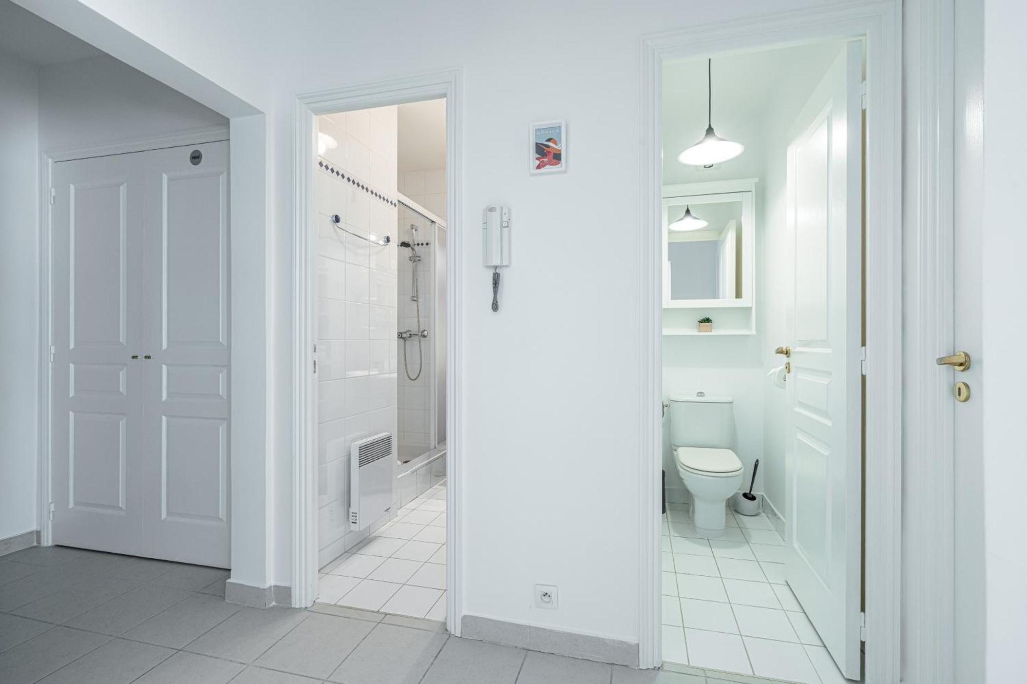 Appartement St.roch : Vue Mer, Parking, Clim Menton
