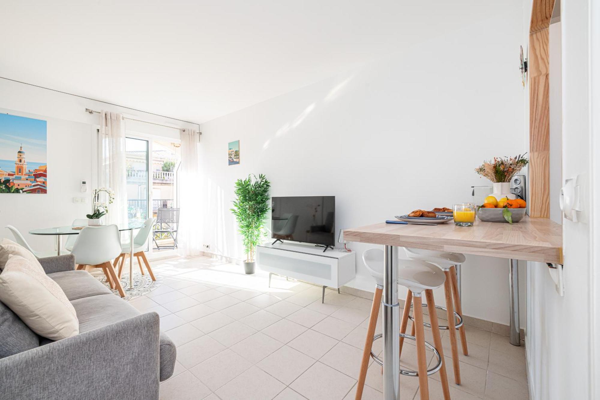 St.roch : Vue Mer, Parking, Clim Menton